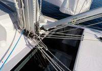 sailing yacht mast bottom vang ropes lines sail